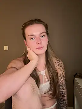 LisaFreierxx online show from February 2026 09:13:02 PM