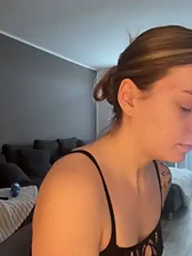 LisaFreierxx online show from February 2026 11:30:02 AM