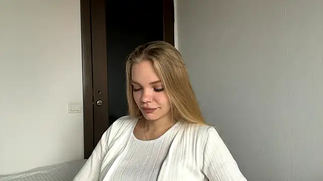 SweetAmelia69 online show from November 2025 05:33:01 AM