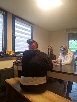 Snapshot of MR-MRS-SPICE chatting on November 2025 02:44:02 PM MR-MRS-SPICE online show from November 2025 02:44:02 PM