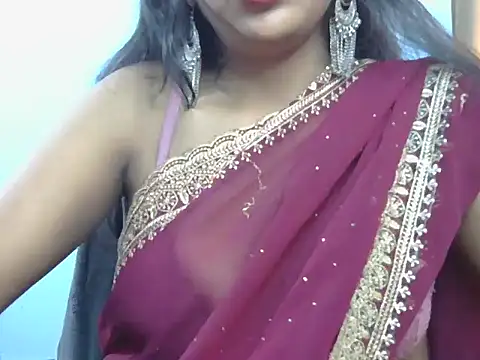 Snapshot of roja-1 chatting on November 2025 06:01:01 AM roja-1 online show from November 2025 06:01:01 AM