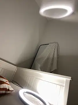 Snapshot of Bethrae25 chatting on November 2025 01:09:01 AM Bethrae25 online show from November 2025 01:09:01 AM