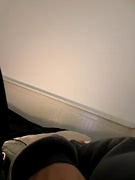 Snapshot of Bethrae25 chatting on November 2025 03:00:02 PM Bethrae25 online show from November 2025 03:00:02 PM