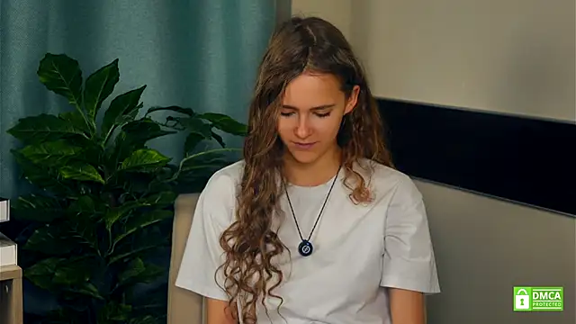 Snapshot of ErynTing chatting on November 2025 09:24:02 AM ErynTing online show from November 2025 09:24:02 AM