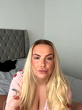 LeahLovexx online show from November 2025 10:19:02 AM