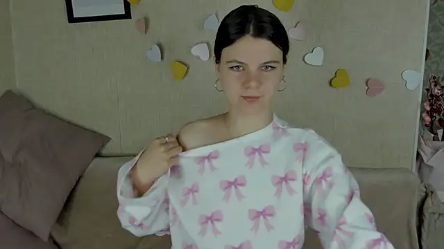 Zorianaa online show from March 2026 09:54:02 PM