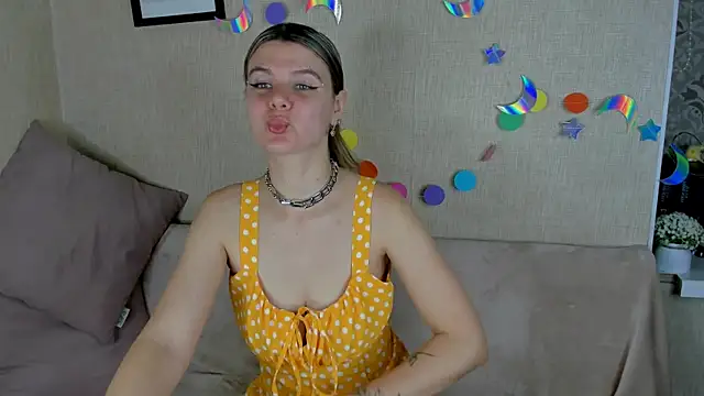Zorianaa online show from July 2026 09:19:01 PM
