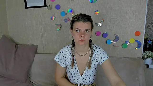Zorianaa online show from June 2026 08:25:02 PM