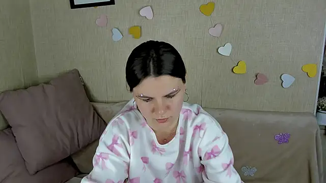 Zorianaa online show from April 2026 08:47:02 PM