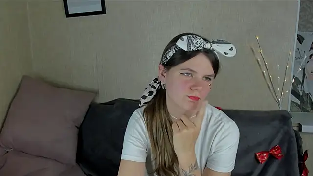 Zorianaa online show from January 2026 09:20:02 PM