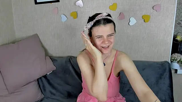 Zorianaa online show from May 2026 09:18:02 PM