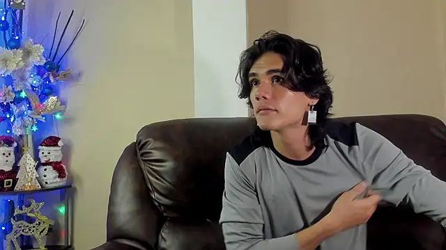 James Morrisonm online show from December 2025 08:32:02 PM