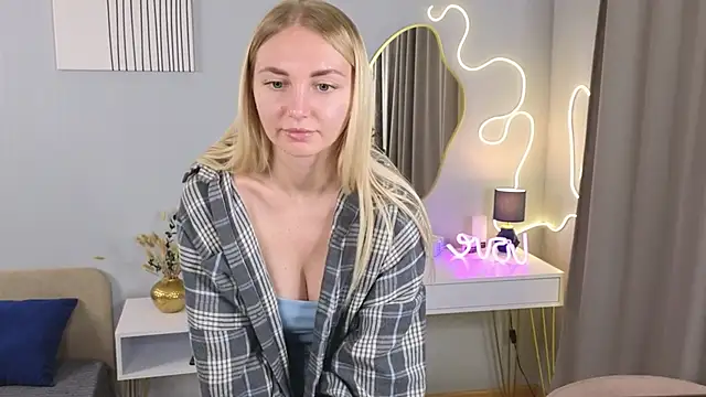 Snapshot of Carollina_ chatting on November 2025 06:35:02 PM Carollina  online show from November 2025 06:35:02 PM