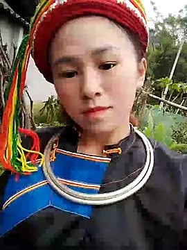 meeow-bimew online show from November 2025 02:15:02 AM