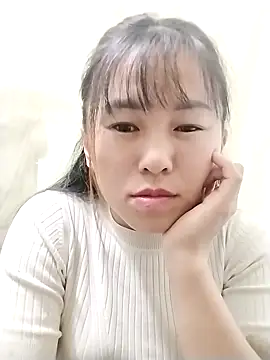 meeow-bimew online show from November 2025 10:14:02 PM