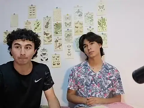 Raven Eclipse online show from April 2026 12:15:01 AM