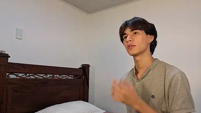 Snapshot of Raven_Eclipse chatting on November 2025 03:01:01 AM Raven Eclipse online show from November 2025 03:01:01 AM