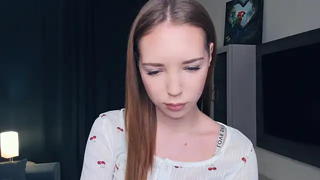 MerlePalaia online show from November 2025 06:19:02 PM