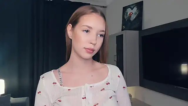 MerlePalaia online show from November 2025 06:19:01 PM