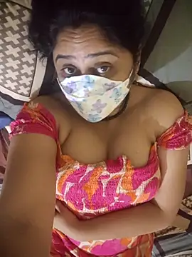 mouni499 online show from January 2026 05:49:02 PM