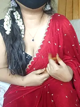 mouni499 online show from May 2026 05:33:01 PM