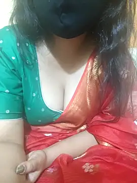 mouni499 online show from April 2026 05:39:01 PM