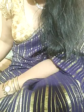mouni499 online show from May 2026 05:32:01 PM
