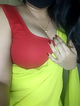 Snapshot of mouni499 chatting on July 2026 07:21:01 PM mouni499 online show from July 2026 07:21:01 PM