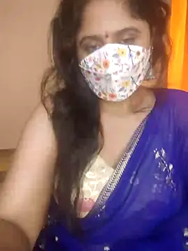 Snapshot of mouni499 chatting on June 2026 09:25:02 AM mouni499 online show from June 2026 09:25:02 AM