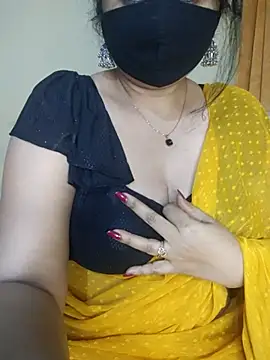 Snapshot of mouni499 chatting on June 2026 07:36:02 PM mouni499 online show from June 2026 07:36:02 PM