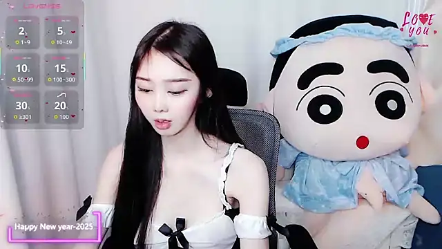 Snapshot of YAOYAO-2025 chatting on November 2025 10:41:02 AM YAOYAO-2025 online show from November 2025 10:41:02 AM