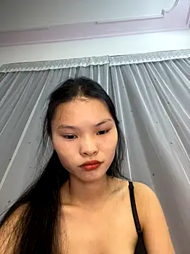 Snapshot of lung-linh chatting on November 2025 12:42:02 PM lung-linh online show from November 2025 12:42:02 PM