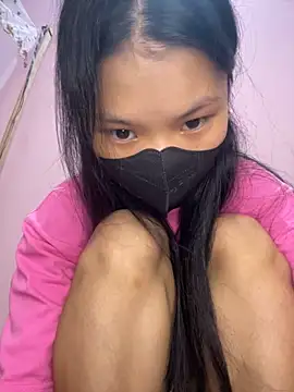 Snapshot of lung-linh chatting on November 2025 01:48:02 PM lung-linh online show from November 2025 01:48:02 PM