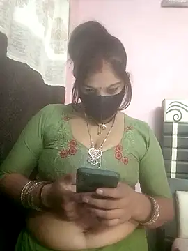 Snapshot of Hotsexy_bhabhiji chatting on November 2025 04:38:01 AM Hotsexy bhabhiji online show from November 2025 04:38:01 AM