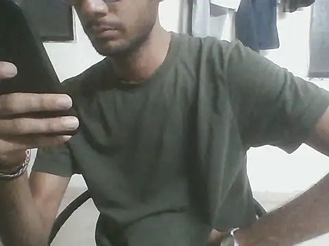Bull Dick 69 online show from May 2026 05:06:01 PM