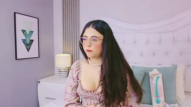 ScarlettPetrova online show from May 2026 11:38:01 AM