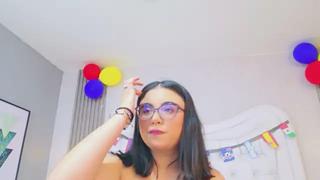 Snapshot of ScarlettPetrova chatting on July 2026 11:21:01 AM ScarlettPetrova online show from July 2026 11:21:01 AM