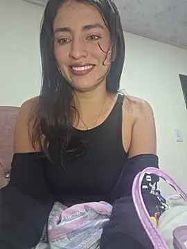 GISELLA   online show from December 2025 11:09:01 AM