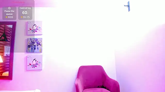 Mia Sensation  online show from January 2026 07:39:01 PM