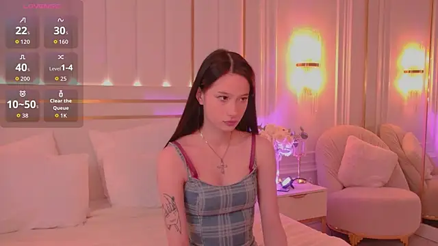 GladysMoore online show from November 2025 02:42:01 PM