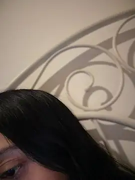 JIORYOvO online show from July 2026 04:41:01 AM