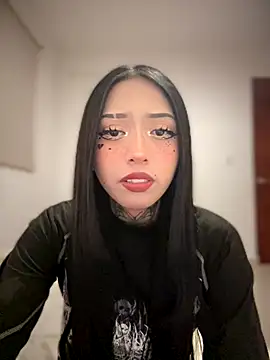 JIORYOvO online show from December 2025 03:17:02 AM