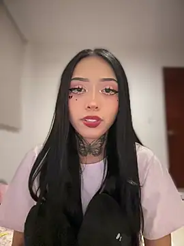 JIORYOvO online show from March 2026 06:20:01 AM