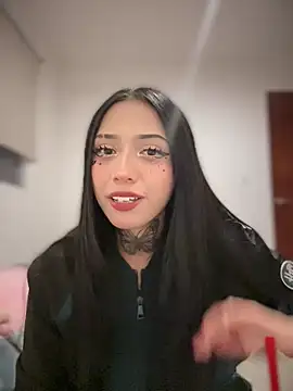 JIORYOvO online show from December 2025 03:11:01 AM