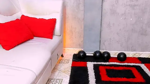 soy Aron online show from December 2025 08:01:01 PM