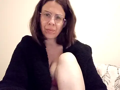 hotnathy69 online show from April 2026 07:12:01 AM