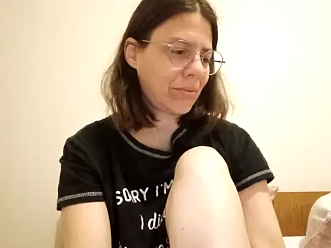 hotnathy69 online show from April 2026 07:13:02 AM