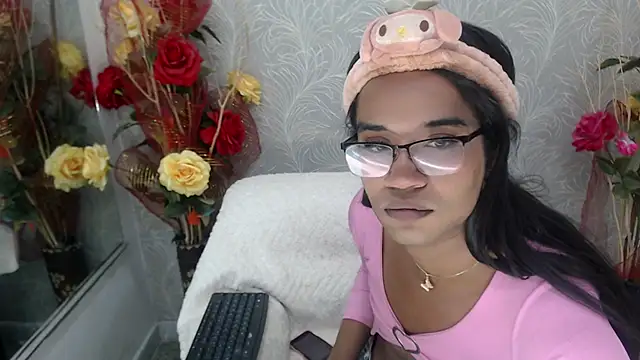 horny bri  online show from November 2025 01:45:01 PM