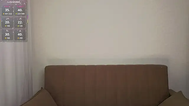 Violet Johnsonn online show from April 2026 06:09:02 AM