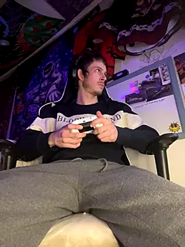 Snapshot of mascboyyy chatting on December 2025 05:52:01 AM mascboyyy online show from December 2025 05:52:01 AM